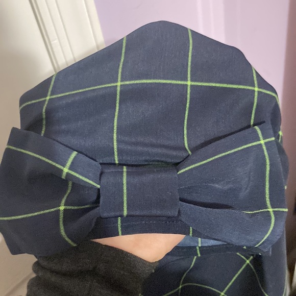 CeCe Navy/green checkered short sleeve blouse with bows at sleeves - Picture 2 of 3